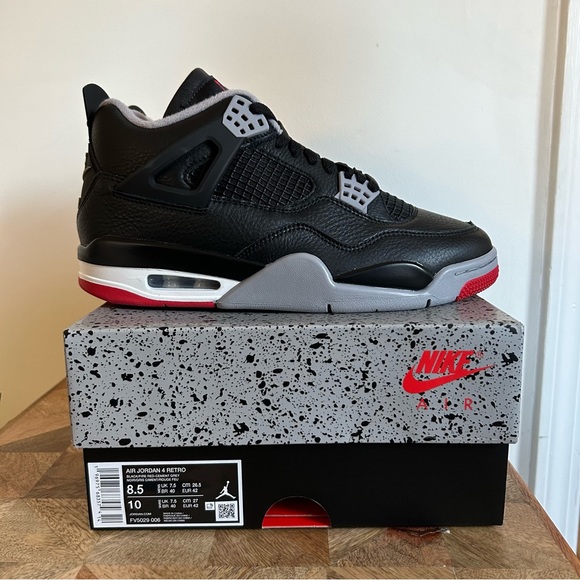 Nike Air Jordan 4 IV Retro Bred Reimagined Sz 8.5 Black Cement FV5029-006 NEW - Picture 1 of 9